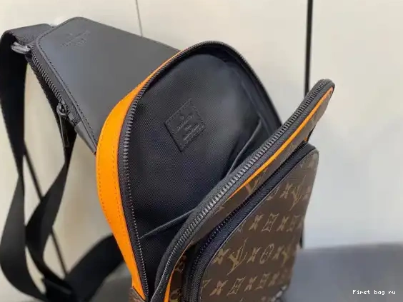 Frstbag ru LOUIS VUITTON SLINGBAG AVENUE 0415